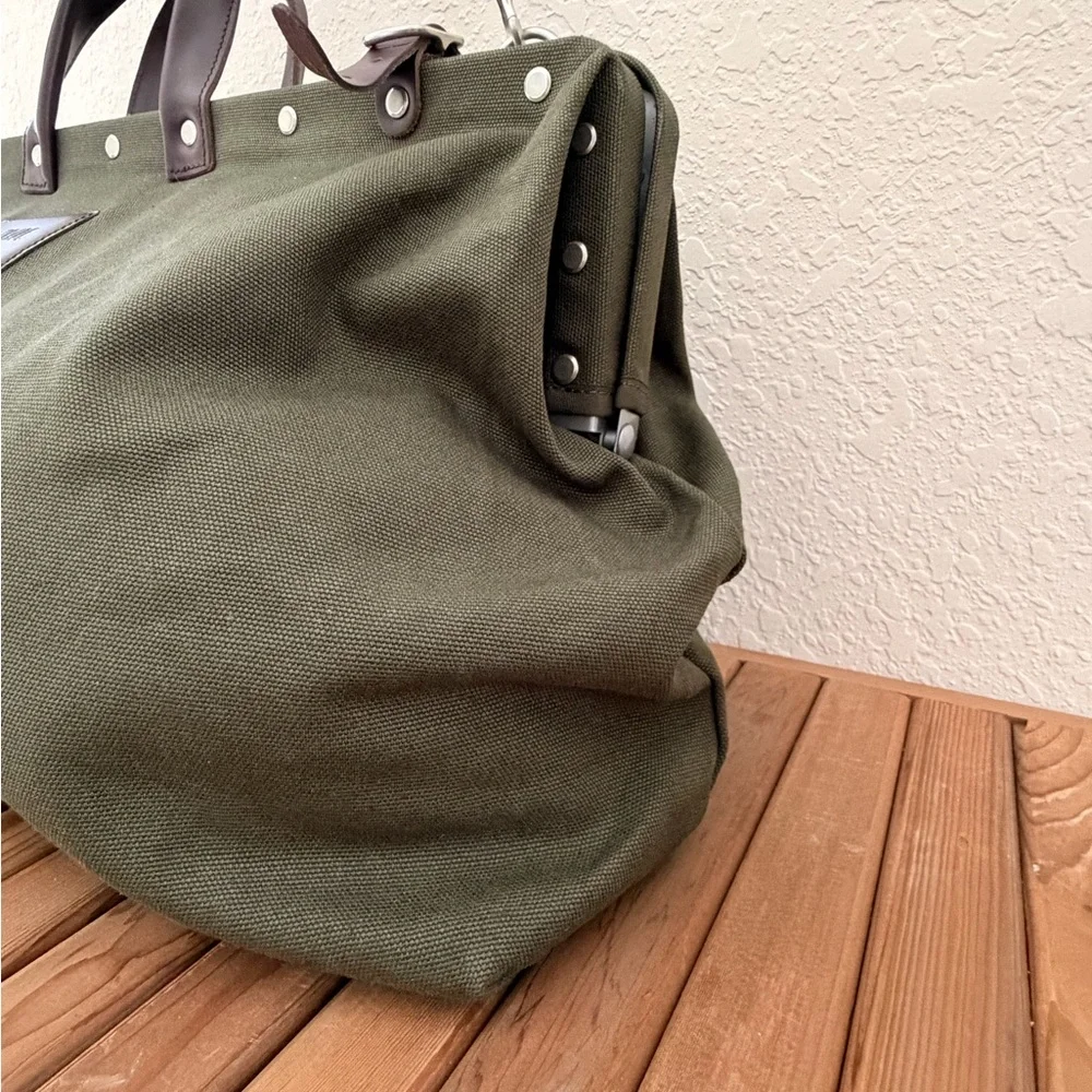Line of Trade Canvas Weekender Duffle Retro Bag Olive Green